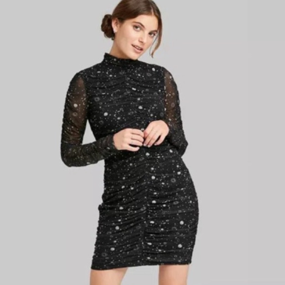 Long Sleeve Ruched Body Con Dress